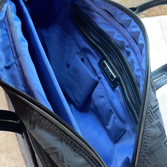 TUMI Black Nylon Laptop Travel Briefcase Bag Geometric Logo Office Pockets - Picture 12 of 15